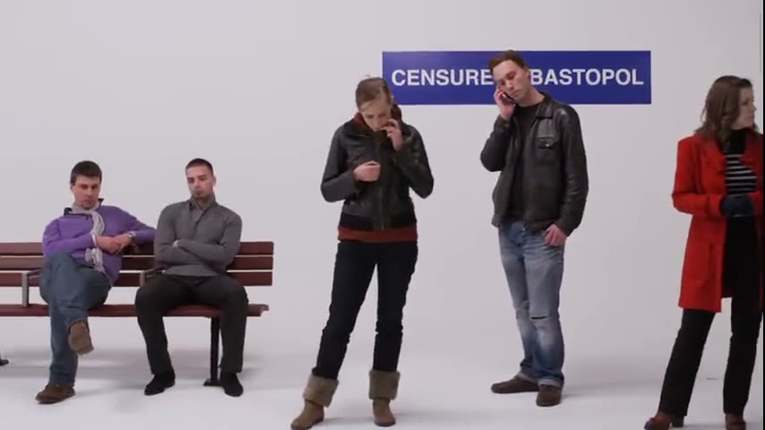 Image de la scène « Bref. — le métro »
